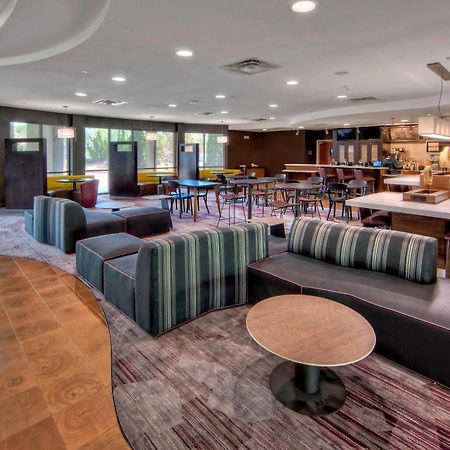 Courtyard By Marriott Memphis Southaven Hotel Exterior foto